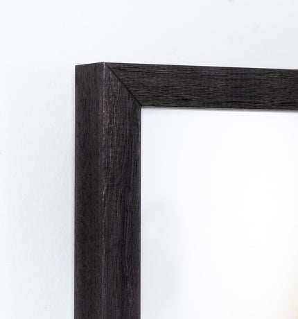 Black Walnut (Gallery) Corner Detail
