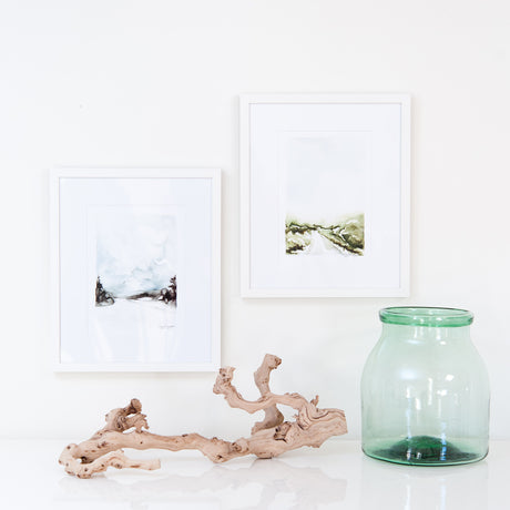 Framebridge: Irvine Slim white gallery frame
